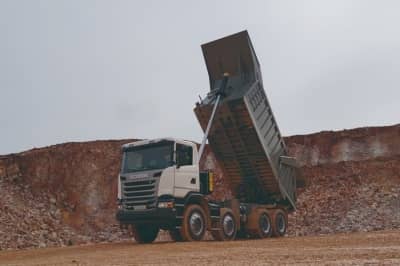 Dicas essenciais para evitar acidentes e falhas ao bascular caminho